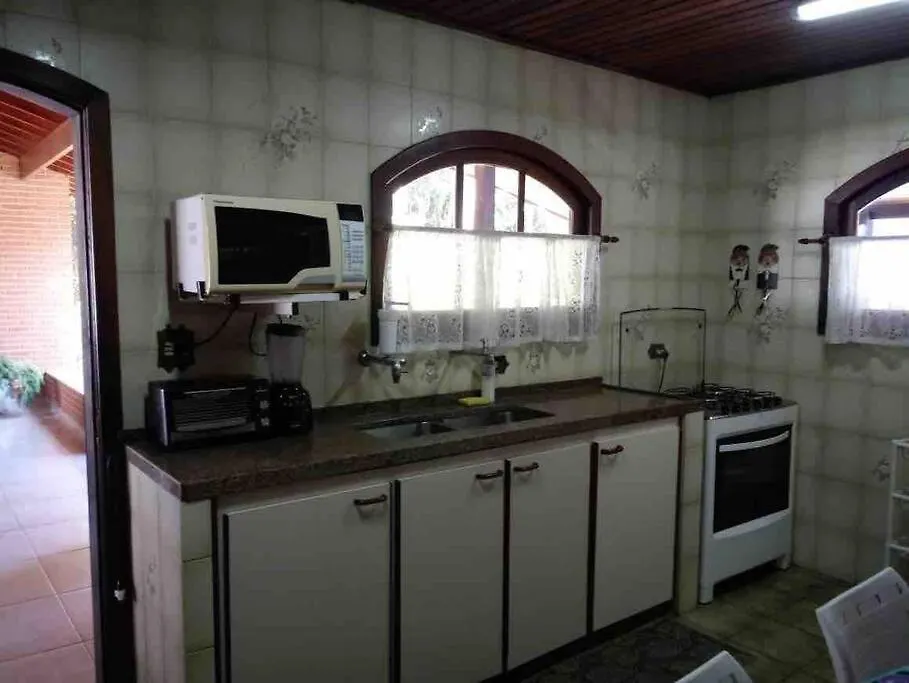 Casa De Campo Em Condomino Fechado. Sao Paulo Brazil