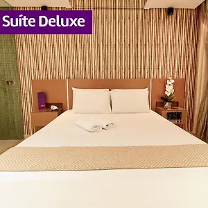  Hotel del amor Intense
